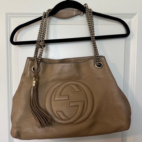 GUCCI Pebbled Calfskin Medium Soho Chain Shoulder Bag Camelia - Picture 1 of 6